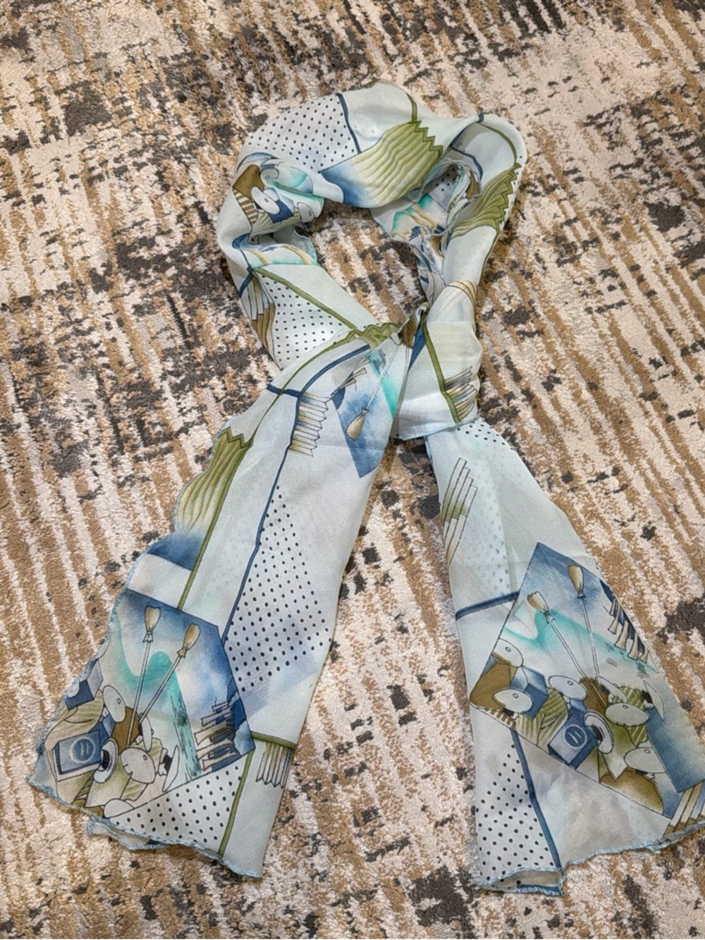 CATHY California Floral Print Scarf - Light Blue